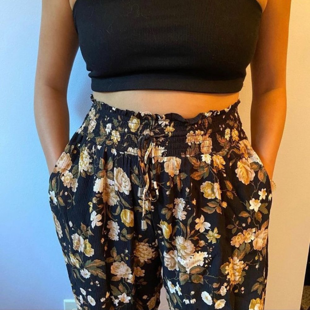 Floral American Eagle Pants